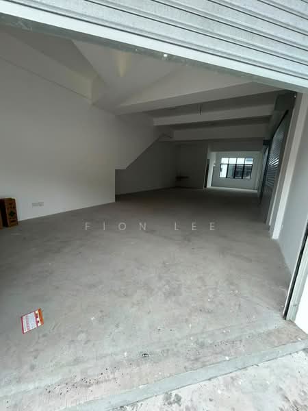 Shop for Rent in Pekan Nenas (Johor) - Fion Lee - Interior - PropertyGuru.com.my