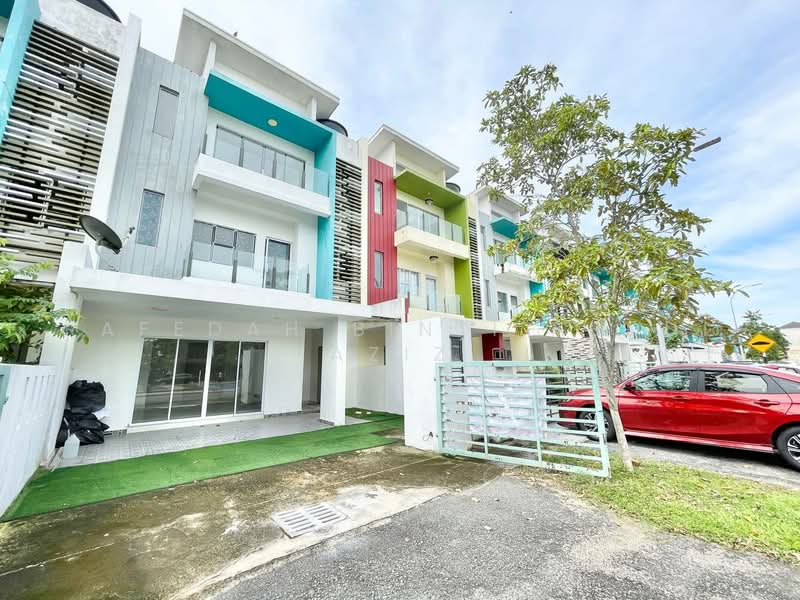 Rumah Teres untuk Dijual di Semenyih (Selangor) - Rafedah Binti Abdul Aziz - Exterior - PropertyGuru.com.my