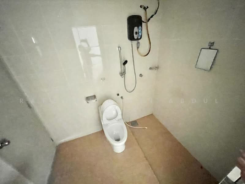 Rumah Teres untuk Dijual di Semenyih (Selangor) - Rafedah Binti Abdul Aziz - Bathroom - PropertyGuru.com.my