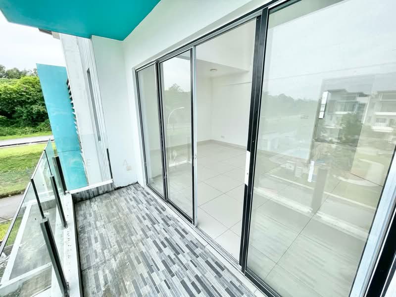 Rumah Teres untuk Dijual di Semenyih (Selangor) - Rafedah Binti Abdul Aziz - Balcony - PropertyGuru.com.my