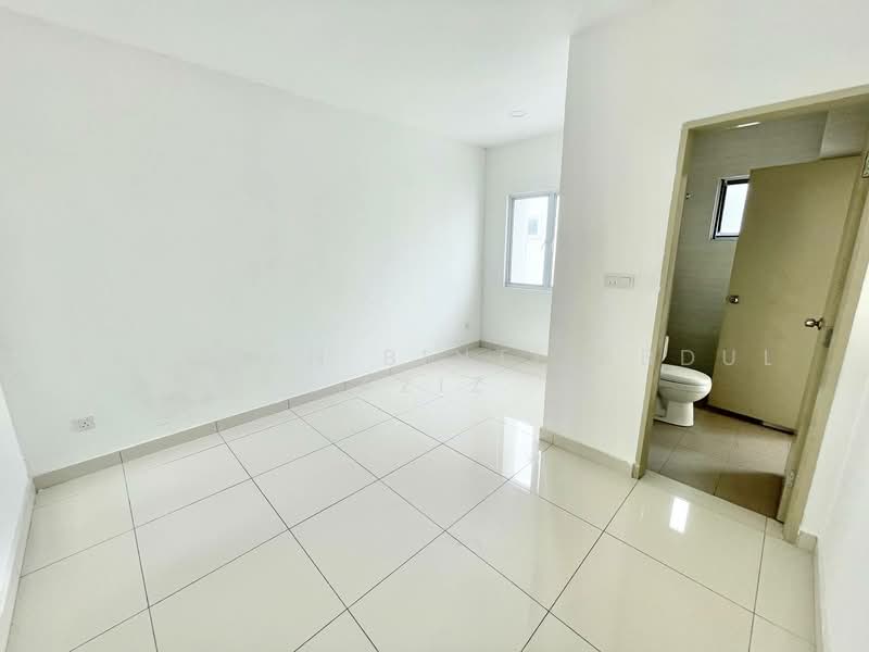 Rumah Teres untuk Dijual di Semenyih (Selangor) - Rafedah Binti Abdul Aziz - Bathroom - PropertyGuru.com.my