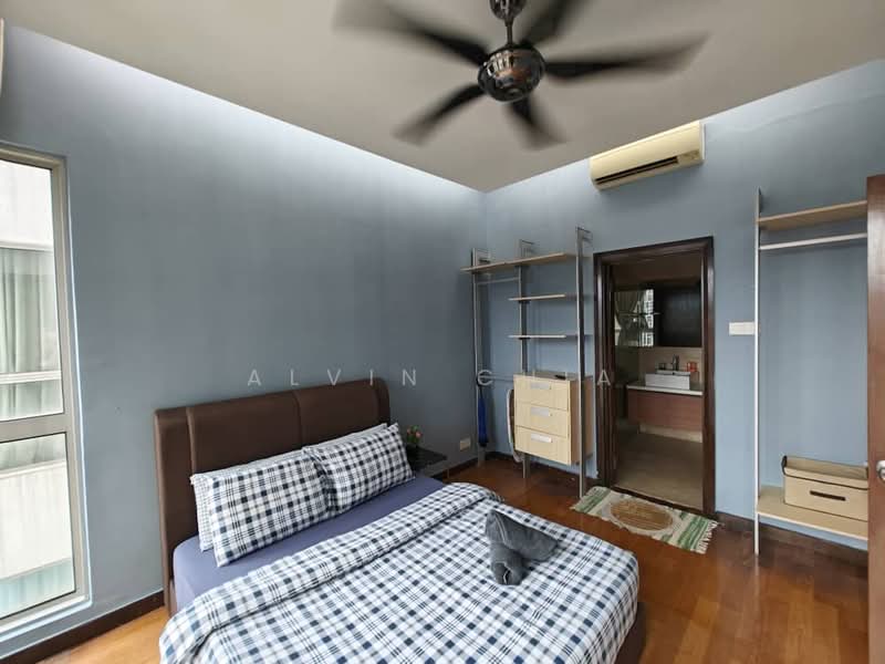 Servis Apartment untuk Dijual di Regalia Residence - Alvin Chia - Bedroom - PropertyGuru.com.my