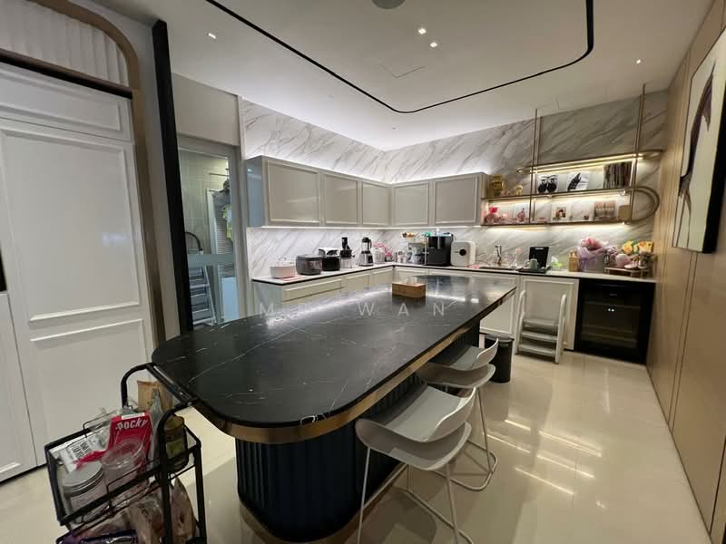 Condominium for Sale at Pavilion Hilltop - Mr Wan - Kitchen - PropertyGuru.com.my