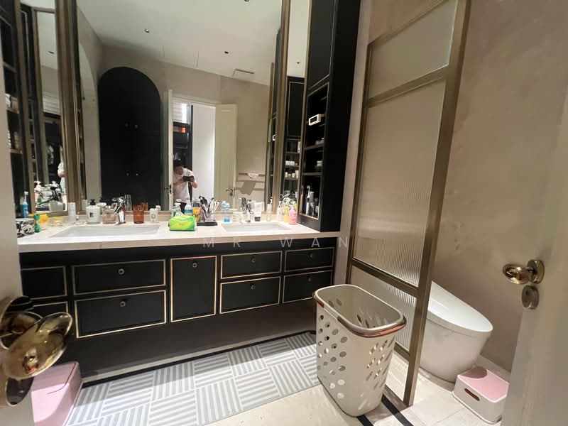 Condominium for Sale at Pavilion Hilltop - Mr Wan - Bathroom - PropertyGuru.com.my