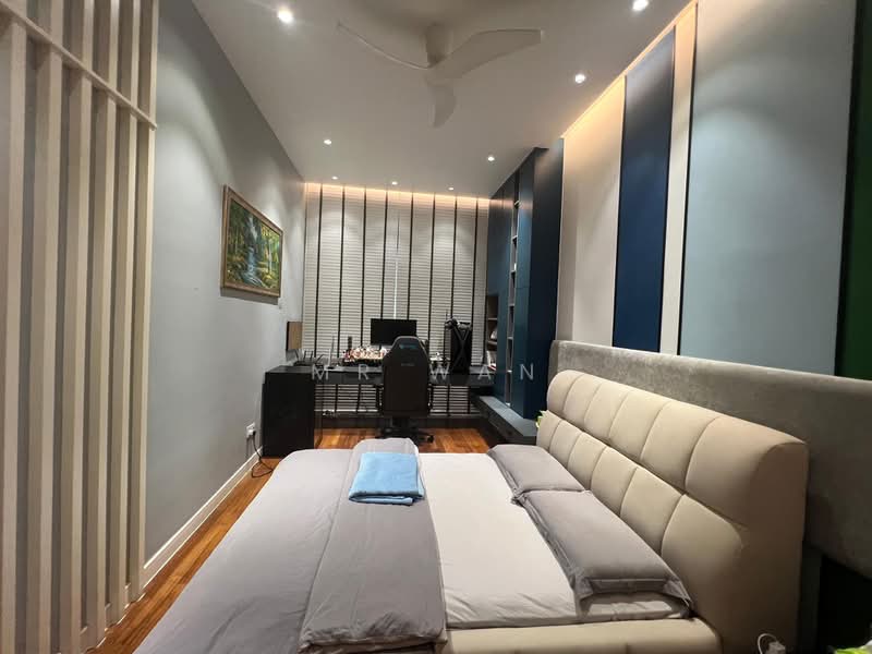 Condominium for Sale at Pavilion Hilltop - Mr Wan - Bedroom - PropertyGuru.com.my