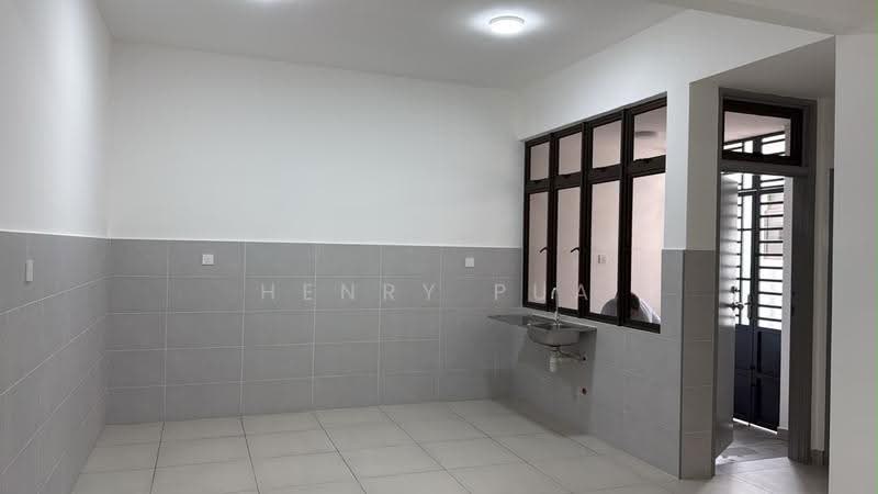 Rumah Teres untuk Disewa di Skudai (Johor) - Henry Pua - Kitchen - PropertyGuru.com.my