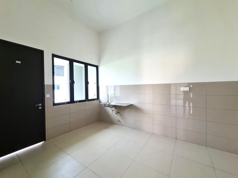 Semi-Detached House for Sale in Bandar Kinrara (Selangor) - Venice Chong - Kitchen - PropertyGuru.com.my