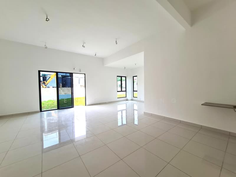 Semi-Detached House for Sale in Bandar Kinrara (Selangor) - Venice Chong - Living Room - PropertyGuru.com.my