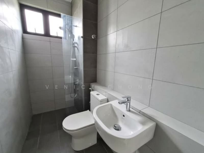 Semi-Detached House for Sale in Bandar Kinrara (Selangor) - Venice Chong - Bathroom - PropertyGuru.com.my