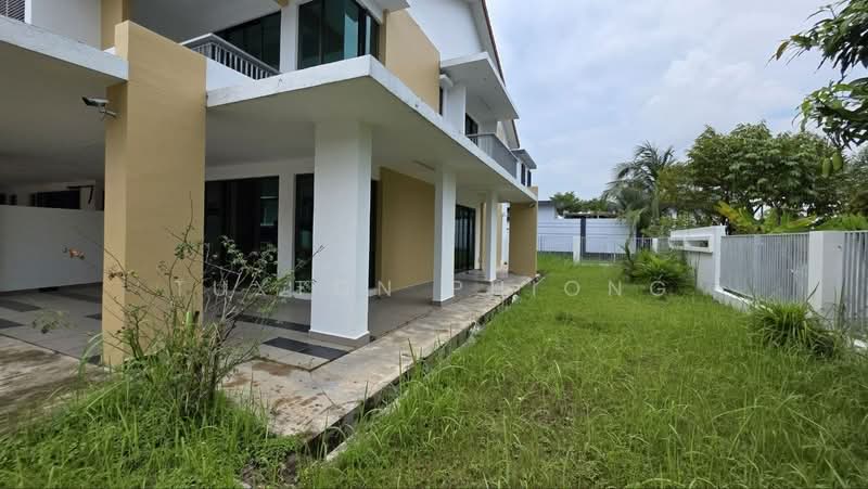 2-storey Terraced House for Sale in Bandar Dato Onn (Tebrau) - Tuxton Phiong - Exterior - PropertyGuru.com.my
