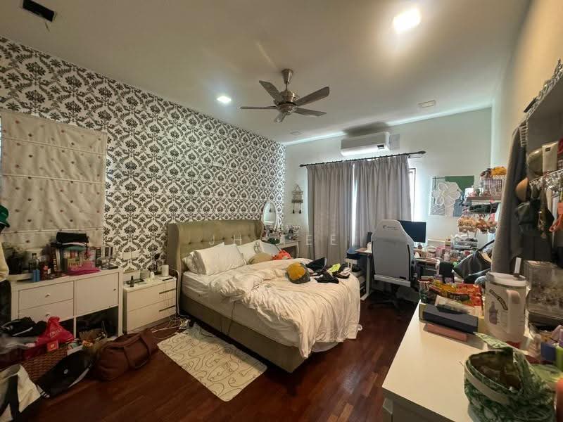 Rumah Teres 2-Tingkat untuk Dijual di Seksyen 4 (Kota Damansara) - JH Tee - Bedroom - PropertyGuru.com.my