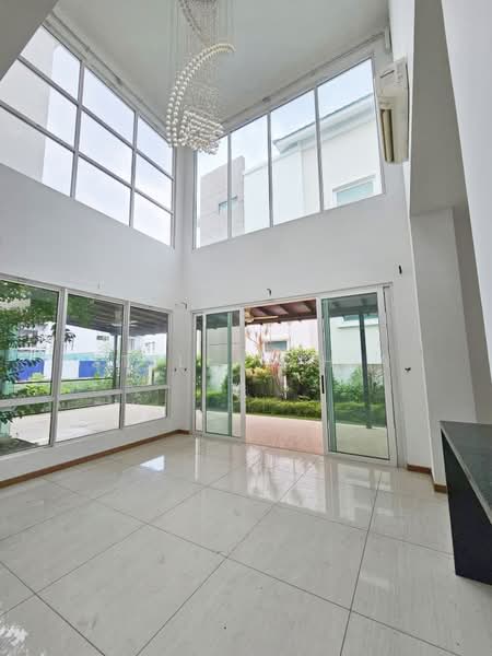 Rumah Banglo untuk Dijual di Senibong Cove (Masai) - Stella Chia - Living Room - PropertyGuru.com.my