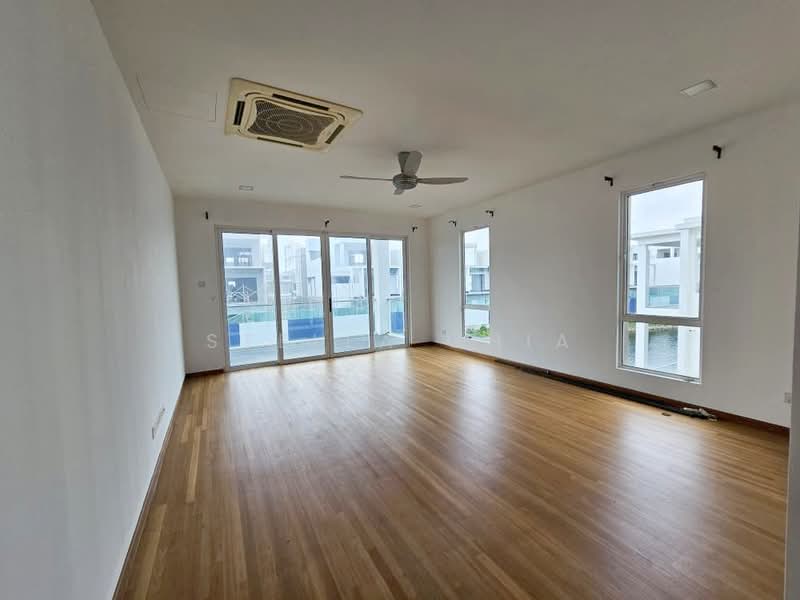 Rumah Banglo untuk Dijual di Senibong Cove (Masai) - Stella Chia - Living Room - PropertyGuru.com.my