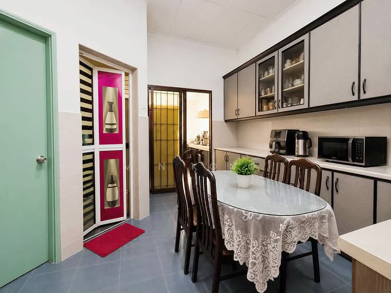 1-storey Terraced House for Sale in Johor Bahru (Johor) - Min Kong - Kitchen - PropertyGuru.com.my