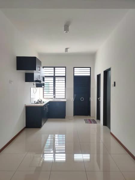 2-storey Terraced House for Rent in Sungai Buloh (Selangor) - Mico Wong - Kitchen - PropertyGuru.com.my