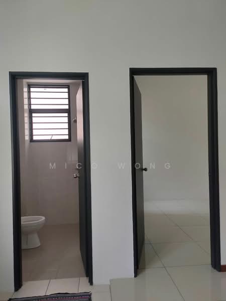 2-storey Terraced House for Rent in Sungai Buloh (Selangor) - Mico Wong - Bathroom - PropertyGuru.com.my