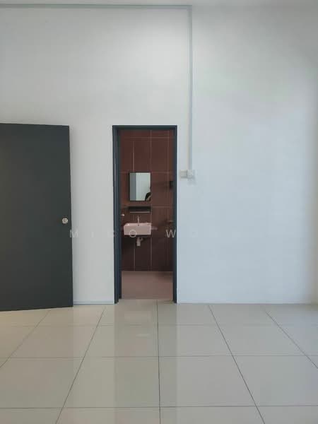 2-storey Terraced House for Rent in Sungai Buloh (Selangor) - Mico Wong - Bathroom - PropertyGuru.com.my