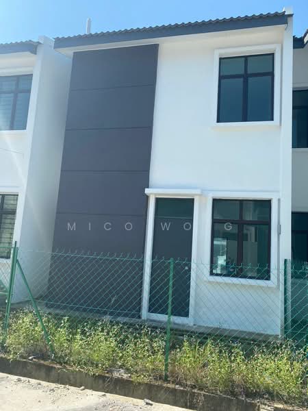 2-storey Terraced House for Rent in Sungai Buloh (Selangor) - Mico Wong - Exterior - PropertyGuru.com.my