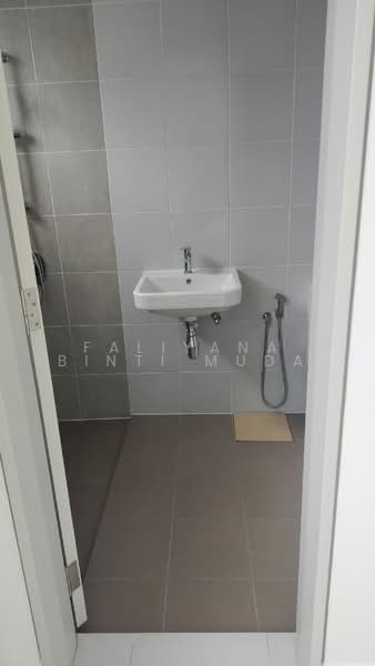 2-storey Terraced House for Sale in Kuala Selangor (Selangor) - Faliyana binti Muda - PropertyGuru.com.my