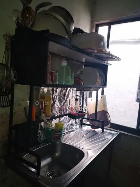 Flat for Sale at Flat Tasek 64 - Tommy Phua - Kitchen - PropertyGuru.com.my