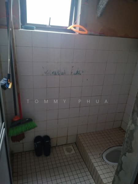 Flat for Sale at Flat Tasek 64 - Tommy Phua - Bathroom - PropertyGuru.com.my