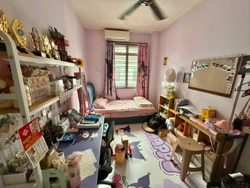 2-storey Terraced House for Sale in Austin Crest (Johor Bahru) - Reny Hee - Bedroom - PropertyGuru.com.my