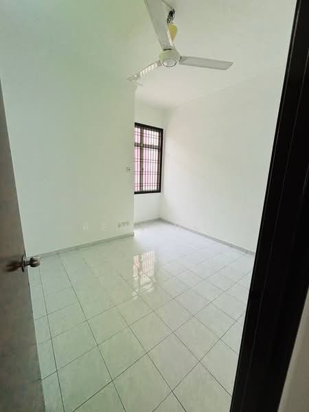 Rumah Teres 2-Tingkat untuk Dijual di Taman Setia Indah (Tebrau) - Reny Hee - Interior - PropertyGuru.com.my
