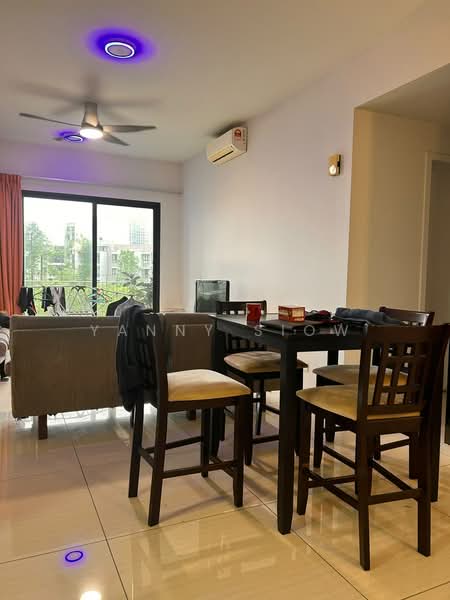 Kondominium untuk Dijual di Seri Riana Residence - Yanny Siow - Living Room - PropertyGuru.com.my