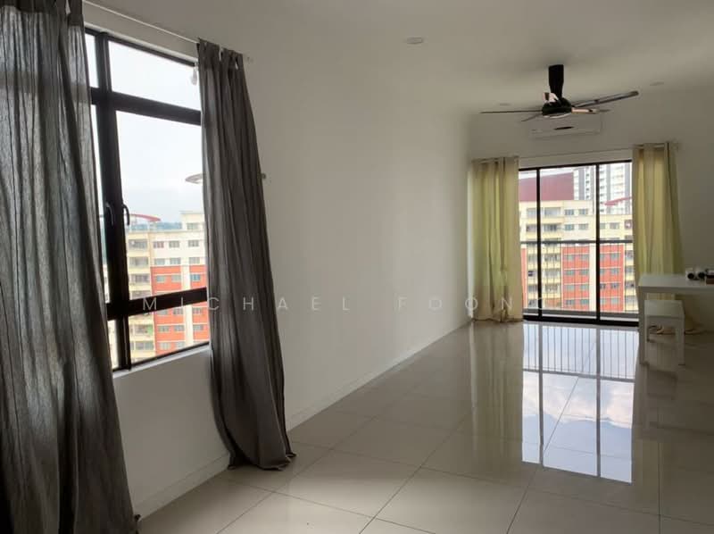 Kondominium untuk Disewa di The Greens @ Subang West - Michael Foong - Living Room - PropertyGuru.com.my