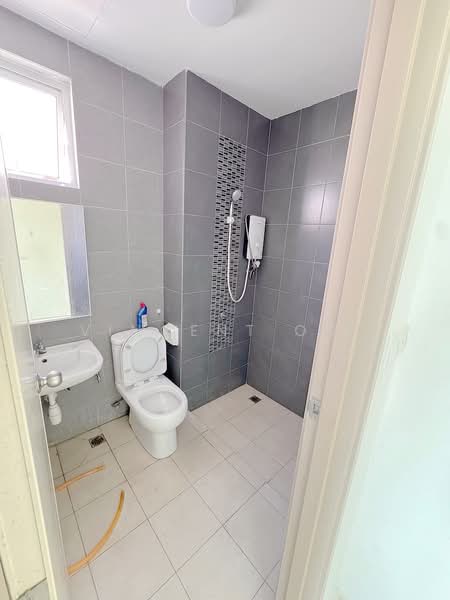 Kondominium untuk Dijual di Solaria Residences - Vincent Ooi - Bathroom - PropertyGuru.com.my