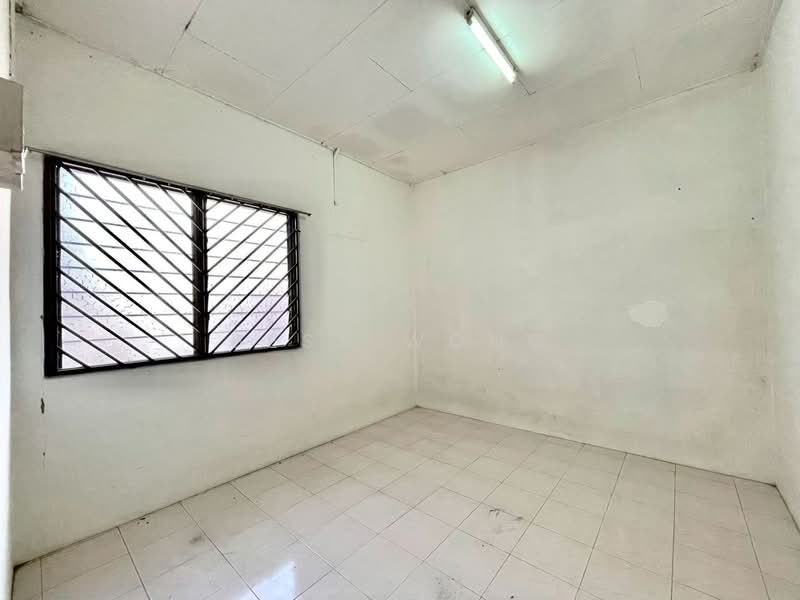 Rumah Flat untuk Dijual di Flat Bandar Selesa Jaya @ Jalan Silat Gayong - Bess Wong - PropertyGuru.com.my