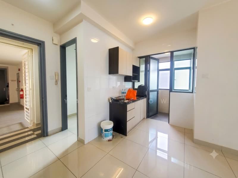 Service Residence for Sale at KL Traders Square - Yanny Siow - Kitchen - PropertyGuru.com.my