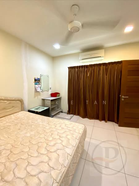 2-storey Terraced House for Sale in Kemuning Utama (Shah Alam) - Jackie Tan - Bedroom - PropertyGuru.com.my