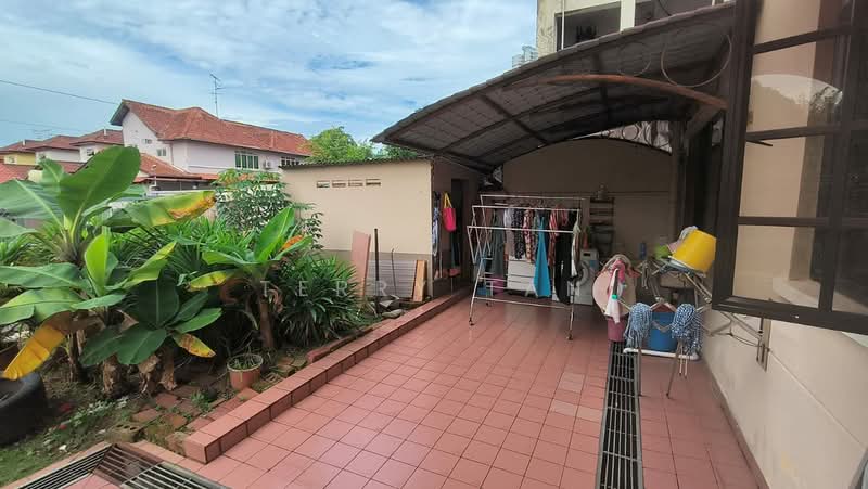 Rumah Teres 2-Tingkat untuk Dijual di Taman Molek (Johor Bahru) - Terry Tan - Exterior - PropertyGuru.com.my