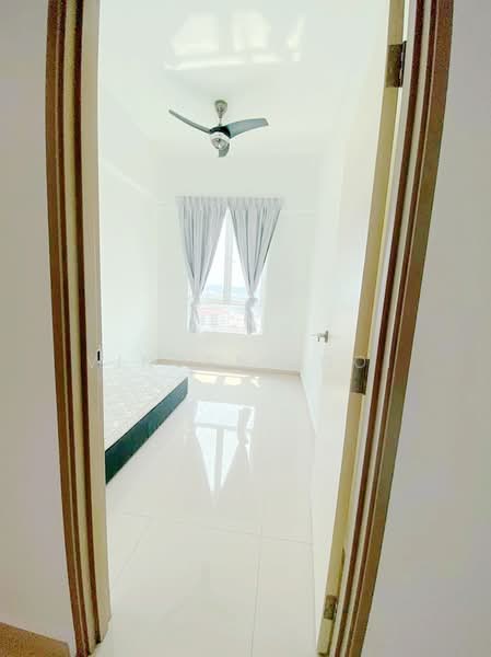 Kondominium untuk Dijual di Solaria Residences - Vincent Ooi - Bedroom - PropertyGuru.com.my