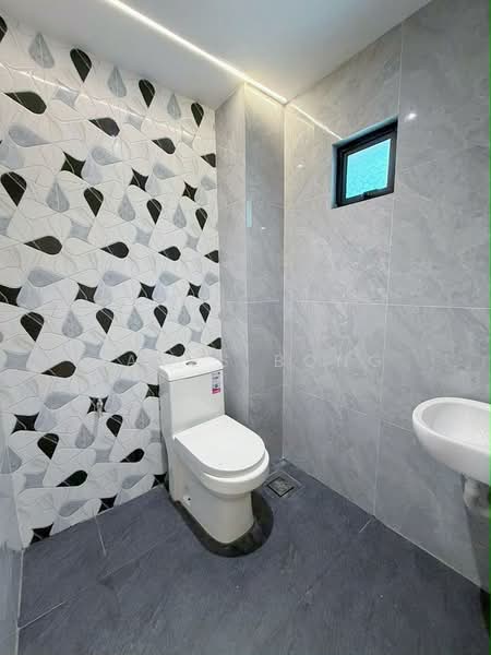 2-storey Terraced House for Sale in Bukit Indah (Iskandar Puteri (Nusajaya)) - James Bong - Bathroom - PropertyGuru.com.my