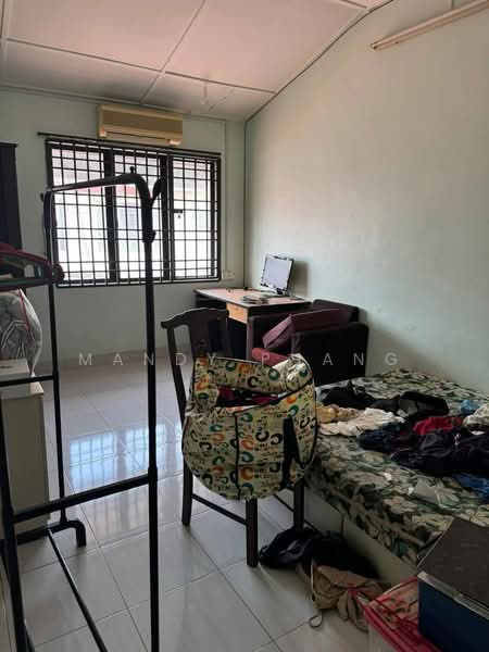 Rumah Teres 2 Tingkat untuk Dijual di Taman Pinji Mewah (Ipoh) - Mandy Phang - Bedroom - PropertyGuru.com.my