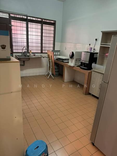 Rumah Teres 2 Tingkat untuk Dijual di Taman Pinji Mewah (Ipoh) - Mandy Phang - Kitchen - PropertyGuru.com.my