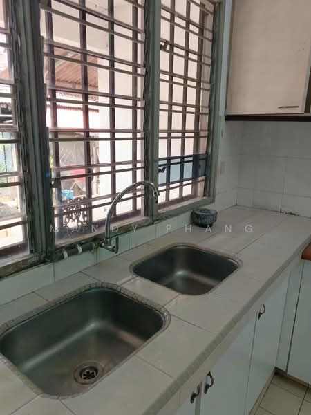 2-storey Terraced House for Sale in Taman Pinji Mewah (Ipoh) - Mandy Phang - Kitchen - PropertyGuru.com.my