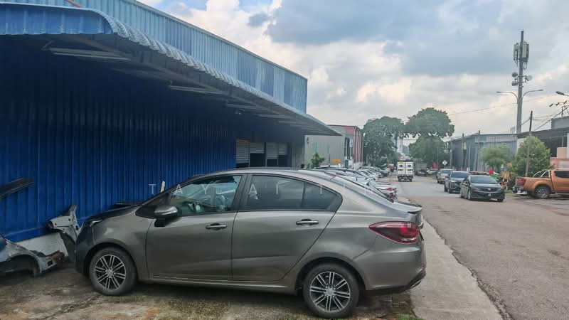 Factory for Sale in Taman Johor Jaya (Johor Bahru) - Tay Ai Ting - Exterior - PropertyGuru.com.my
