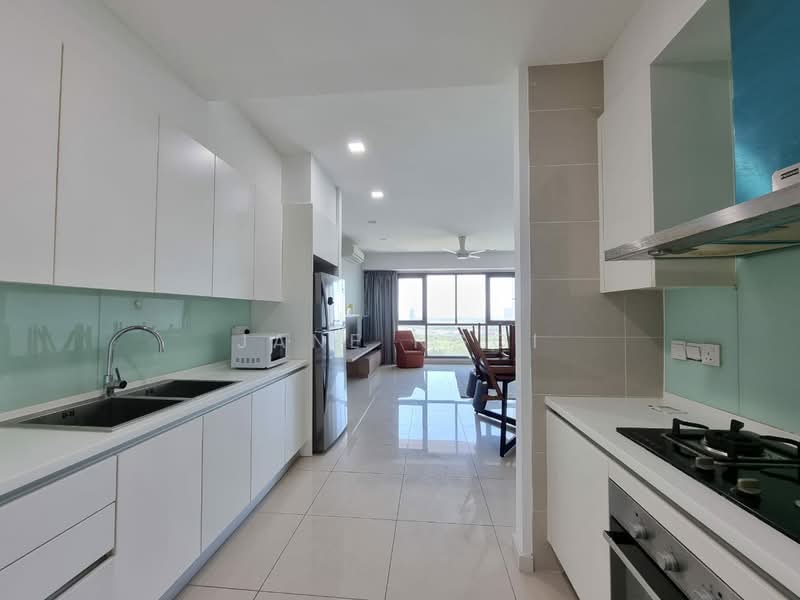 Condominium for Sale at Iskandar Residences - Jane Ngoi - Kitchen - PropertyGuru.com.my