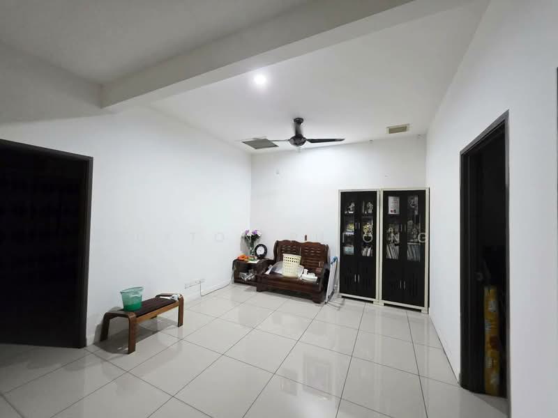 2-storey Terraced House for Sale in Taman Nusa Idaman (Iskandar Puteri (Nusajaya)) - Tuxton Phiong - Living Room - PropertyGuru.com.my