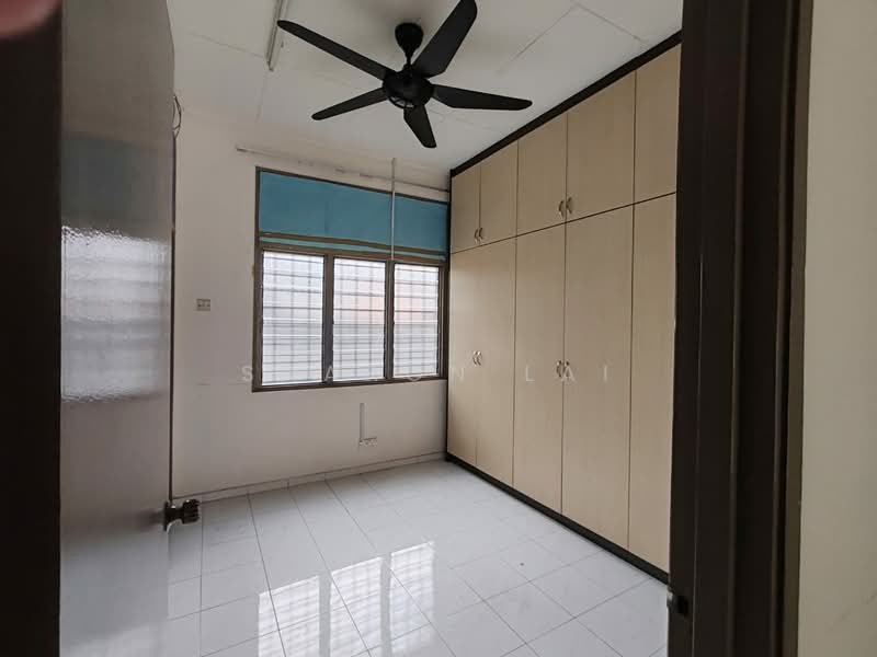Rumah Teres 1-Tingkat untuk Dijual di Bandar Sri Damansara (Selangor) - Sharon Lai - Bedroom - PropertyGuru.com.my