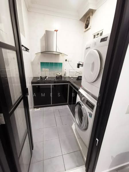 Cluster House for Sale in Bukit Indah (Iskandar Puteri (Nusajaya)) - James Bong - Kitchen - PropertyGuru.com.my