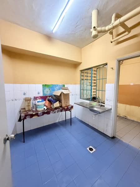 Pangsapuri untuk Disewa di Menara Orkid - Cindy Jessica - Kitchen - PropertyGuru.com.my