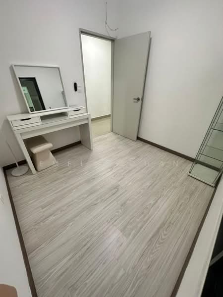 Kediaman Servis untuk Dijual di M Oscar - Emelia Chan - PropertyGuru.com.my