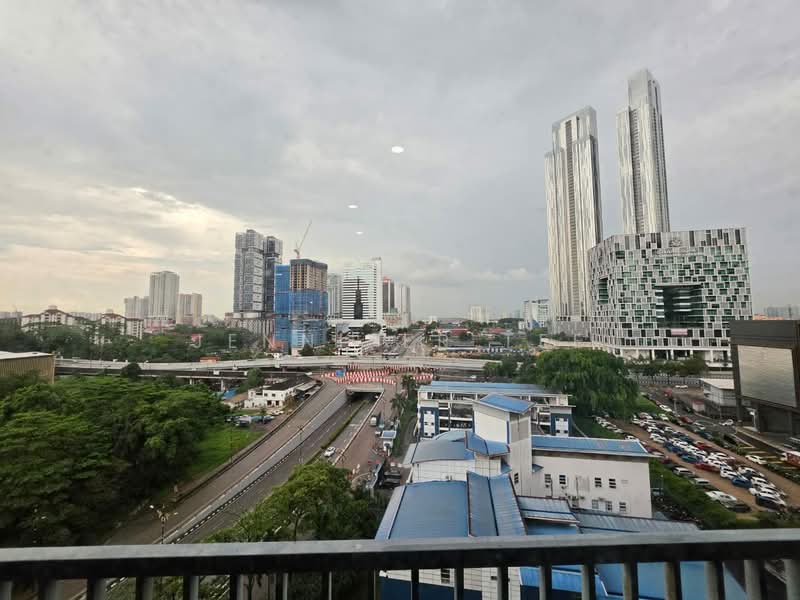 Kondominium untuk Disewa di SKS Pavillion Residences - Jennifer Tee - Exterior - PropertyGuru.com.my