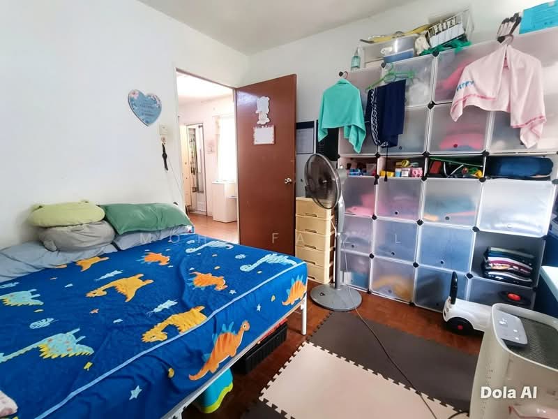 Rumah Flat untuk Dijual di Kelompok Bunga Raya - Mohd Faizal - Bedroom - PropertyGuru.com.my
