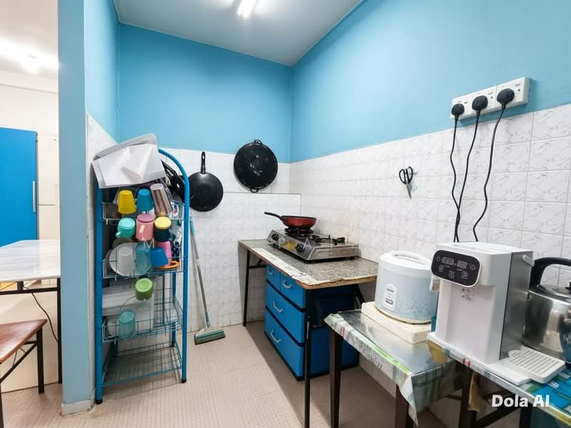 Rumah Flat untuk Dijual di Kelompok Bunga Raya - Mohd Faizal - Kitchen - PropertyGuru.com.my