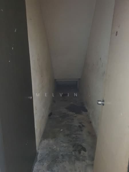 Shop for Rent in Taman Sungai Chua (Kajang) - Melvin . - Corridor - PropertyGuru.com.my